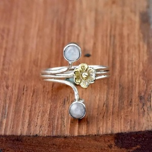 925 Sterling Silver Rainbow Moonstone <b>Statement</b> <b>Ring</b> Handmade Boho Flower Jewelry June Birthstone - Product Image 5
