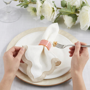 Anneaux de serviette d'anniversaire modernes de luxe faits à la main en résine, durables, écologiques, légers, décoration de table - Product Image 1