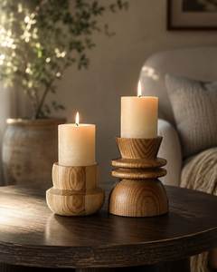 Porte-bougie rond en bois, fait main, poli, support de bougie écologique, centre de table pour la décoration de la maison - Product Image 1