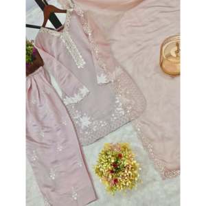 Traje de Chifón con Bordado Exquisito y Trabajo de Lentejuelas, Elegante y Atractivo - Product Image 5