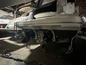 Cruiser 380 Express 2016 - Product Image 4