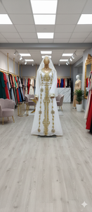 ชุดเดรสคาฟตันโมร็อกโกสีขาวประดับด้วยลูกปัดหินสีทอง ผ้าจอร์เจียร์ยืดได้สี่ทิศทาง แขนยาวสำหรับผู้หญิง-ชุดมุสลิมแบบดั้งเดิม - Product Image 2