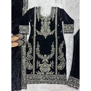 Conjunto de Traje de Diseñadora para Mujer con Bordado y Trabajo de Secuencia de Codificación - Product Image 2