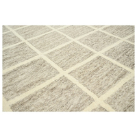 Tapis Kilim Géométrique en Peluche de Haute Qualité, Durable et Fait Main, Idéal pour l'Entrée, la Salle à Manger et les Couloirs