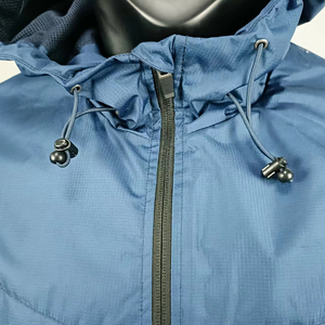 Chaqueta Cortavientos de Alta Calidad para Hombre, Diseño Personalizado al por Mayor, con Línea Roja - Product Image 5