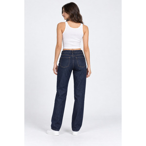 Jeans RavTin para Mujer, Corte Recto Ajustado, con Logotipo en la Cintura, 100% Algodón Denim, Tejido de Primavera, Doble Pliegue Trasero en el Muslo - Product Image 3