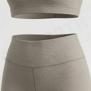 Ensemble de yoga pour femmes à faible MOQ, couleur personnalisée, Spandex Polyester, dernier design, vêtements de sport et de fitness, haut d'entraînement en gros - Product Image 5