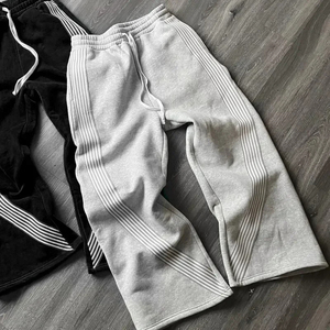 Pantalon de survêtement évasé à taille haute pour homme, de haute qualité, délavé à l'acide, avec logo personnalisé - Product Image 5