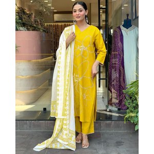 Ensemble haut et bas à imprimé floral pour soirée avec dupatta, taille XL, taille naturelle - Product Image 2