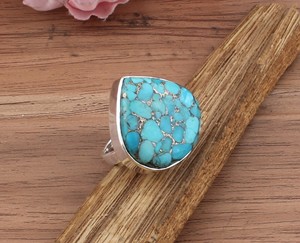 Bague en argent sterling avec sertissage en turquoise bleu cuivre, faite à la main, cadeau classique de mariage et d'anniversaire pour elle - Product Image 6