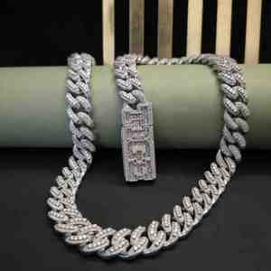 Chaîne cubaine tendance entièrement sertie de diamants Moissanite personnalisés, bijoux hip-hop pour cadeau, chaîne cubaine 16 mm DOPE JEWELLS - Product Image 6