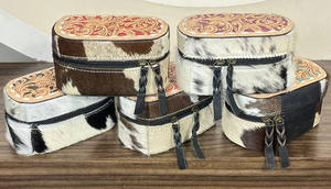 Boîte à bijoux ovale en cuir artisanal de luxe, étui de voyage personnalisé en cuir de vachette avec fermeture éclair, solution de rangement élégante - Product Image 4