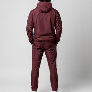 ชุดเซ็ตเสื้อแจ็คเก็ตซิปและกางเกงจ็อกเกอร์ผ้าไนลอน 100% กันลมและกันน้ำ ดีไซน์ทันสมัย น้ำหนักเบา สีสันตัดกัน - Product Image 5