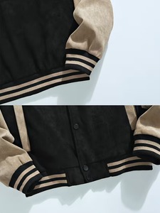 Chaqueta Varsity Negra Personalizada de Alta Calidad para Hombre con Letras Bordadas en Dorado y Mangas Beige, Chaqueta de Béisbol Estilo Varsity - Product Image 4