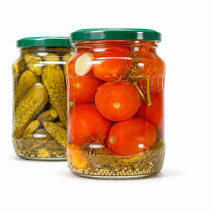 Delicious Hot Sale Vietnam Factory <b>Pickled</b> Assorty Whole Cucumber and Tomato <b>Packed</b> in 500ml Mason Jar - Product Image 1