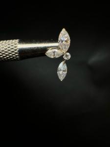 Elegantes Pendientes de Oro de 14K con Forma de Marquesa y Gota, con Triple Broche Plano para Perforación de Oreja, Joyería de Fiesta, Regalo para Mujer - Product Image 3