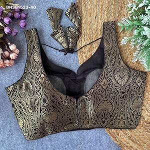 Blusa de Seda Banarasi Pura de Excelente Calidad con Trabajo de Zari Dorado, Lista para Usar, con Cierre Trasero Acolchado, Proveedor de Surat - Product Image 6
