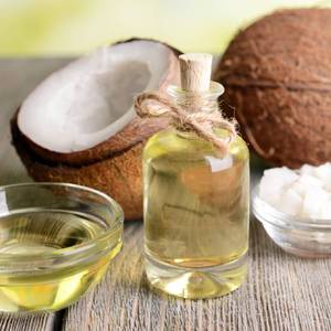 น้ำมันมะพร้าวคุณภาพสูง จำหน่ายแบบขายส่ง มีทั้งแบบบริสุทธิ์ แบบกลั่น และแบบ MCT สำหรับใช้ในชีวิตประจำวัน ในราคาที่ดี - Product Image 1
