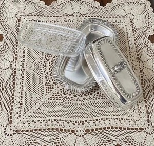 Traditional Style Silver Metal Butter Dish Classic Butter <b>Storage</b> Container For sed For Storing Butter Fresh And Hygienic - Product Image 4
