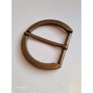 Épingle à cheveux traditionnelle en bois faite à la main, bâtonnet à cheveux naturel en bambou et bois, Inde - Product Image 5