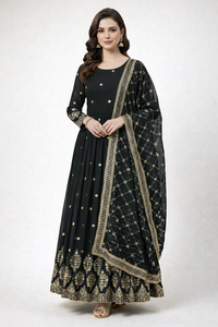 Robe longue en faux georgette brodée de qualité supérieure avec travail de sequins, dupatta assorti, manches longues, tenue ethnique festive pour occasions spéciales AU 359 - Product Image 1