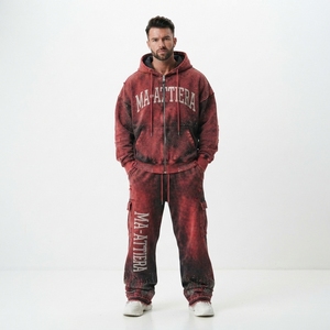 Conjunto de Sudadera con Capucha y Pantalones Cargo para Hombre, Estilo Acid Wash Rojo y Negro, de Algodón y Felpa, Oversize, Streetwear, OEM, Venta al Por Mayor - Product Image 1