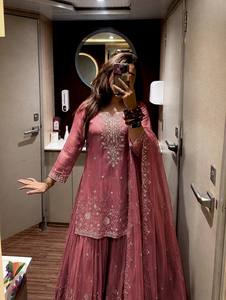 Conjunto de 2 Piezas para Mujer, Vestido Largo de Gasa Tejida con Bordado Floral, Manga Larga, Cuello Redondo, Estilo Holgado y Elástico para Primavera/Verano, con Dupatta - Product Image 4