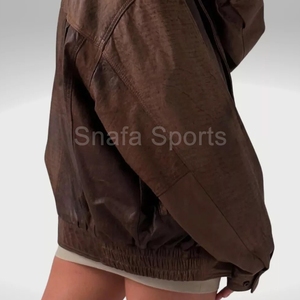 Custom made New Design Wholesale Leather Jackets Solid Color Women Leather Jackets Low MOQ Breathable Streetwear Jackets - Product Image 5