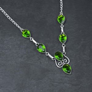 Piedra Preciosa de Peridoto Verde Místico Natural Personalizada, Plata de Ley 925 con Baño de Rodio, Joyería Fina Hecha a Mano por Diseñador - Product Image 1