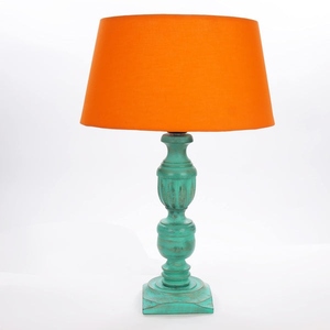 Lampe de table en bois sculpté bleu sarcelle, abat-jour tambour orange, base trophée rustique de style français, lampe de chevet, décoration intérieure, vente en gros OEM ODM - Product Image 4