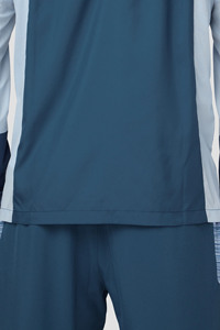 Ensemble coupe-vent à capuche de qualité supérieure pour hommes, sweat à capuche léger à fermeture éclair avec short assorti pour la course, la randonnée et les activités de plein air, ensemble de vêtements de sport pour hommes - Product Image 6