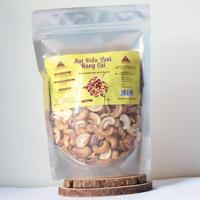 Nueces de Anacardo Orgánicas en Mitades con 99% Anacardos y 1% Sal, Tostadas Dong Phu, Cremosas y Saladas, en Bolsa con Cierre, 500g, Vietnam