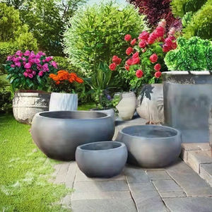 Ensemble Classique de 3 Jardinières en Béton Léger, Durables et Écologiques à Faible Teneur en Fibres pour Plantes, Décoration de Jardins Intérieurs et Extérieurs, Présentoirs à Fleurs - Product Image 1