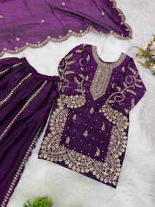 Ensemble Salwar Kameez en velours brodé pour filles, tenue pakistanaise lourdement perlée pour mariage et fête, pour enfants - Product Image 4