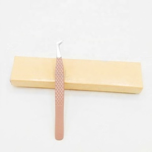 Pince à cils argentée à pointe fine et pince à cils couleur poudre pêche, pince à cils individuelle couleur nude, emballage en boîte cartonnée - Product Image 2