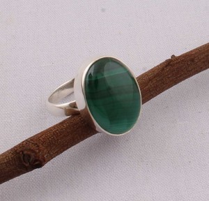 Wholesale 925 Sterling <b>Silver</b> Natural Malachite Classic Party Oval Green Gemstone Bezel Set Handmade <b>Statement</b> <b>Ring</b> - Product Image 2
