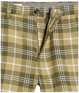 Shorts de sport pour hommes en gros, unis, brodés, écologiques, anti-humidité, pour l'entraînement de performance, taille haute, direct usine - Product Image 6