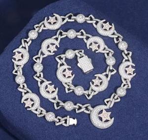 Moissanite Argent Sterling Cubin menton Lune Étoile Design de Luxe Chaîne à Maillons Cubains Beaux Bijoux Personnalisés - Product Image 2
