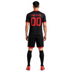 เสื้อฟุตบอล วัสดุที่เบาและระบายอากาศได้ดี เหมาะสำหรับนักกีฬาในการฝึกซ้อมและการแข่งขัน - Product Image 4