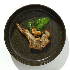 DXC Fábrica al por mayor Restaurante japonés Catering Platos de sopa de porcelana verde Plato de cena profundo de cerámica redonda - Product Image 2