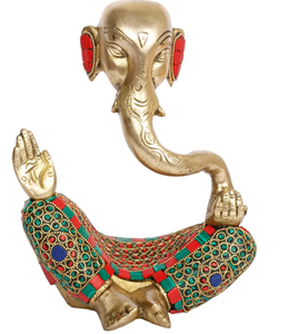 Idole traditionnelle en laiton de Ganesh Bhagwan avec tronc, pour Diwali, artisanale, avec design de tronc - Product Image 3