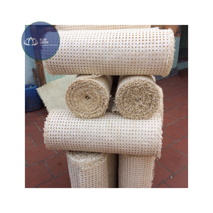 [HAUTE QUALITÉ] |   Rouleau de toile en rotin à mailles octogonales |   Pour la réparation de panneaux de porte d'armoire, d'étagère et de écran de placard au Vietnam - Product Image 1