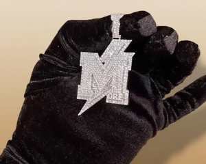 Collar con colgante personalizado de diamante moissanita VVS, plata de ley 925 chapada en oro, estilo hip hop, con nombre o letra personalizada, para regalo. - Product Image 1