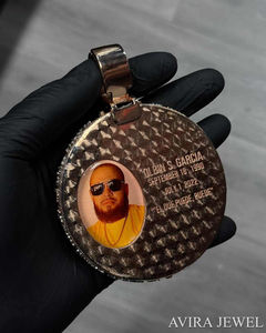 Colgante Unisex de Plata 925 Bañado en Oro con Certificado GRA, Estrella y Círculo de Diamantes Moissanita Icy, Estilo Hip Hop - Product Image 3