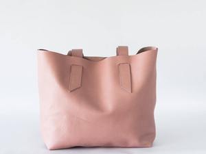 กระเป๋าโท้ทหนังแท้แบรนด์หรูสำหรับสุภาพสตรี ปี 2025 ขนาดใหญ่ พร้อมซิปปิด ทำมือ ปรับแต่งได้ รุ่น LTB-0218 - Product Image 6