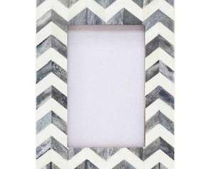 Marco de diseño con incrustaciones de hueso - Product Image 2