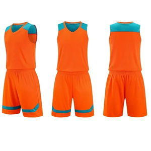 Maillots d'entraînement de basketball de haute qualité 100 % polyester respirant personnalisable avec nom d'équipe manches courtes ajustés - Product Image 5