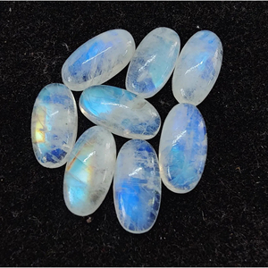 Piedra de Luna Arcoíris Natural, Cabujón de Forma Ovalada con Reverso Plano, Gema Calibrada con Destello Azul, Disponible en Todos los Tamaños - Product Image 5