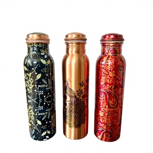 Bouchon de bouteille d'eau léger 100 % cuivre écologique B S International, compatible lave-vaisselle, avec infuseur à thé et poignée personnalisée - Product Image 1