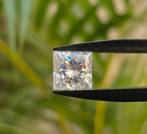Diamante Cultivado en Laboratorio, Corte Princesa, 0.30-0.39 Ct, Certificado IGI - Product Image 2